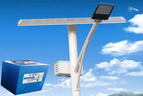 Scegliere batterie per lampioni solari: energia utile e compatibilità