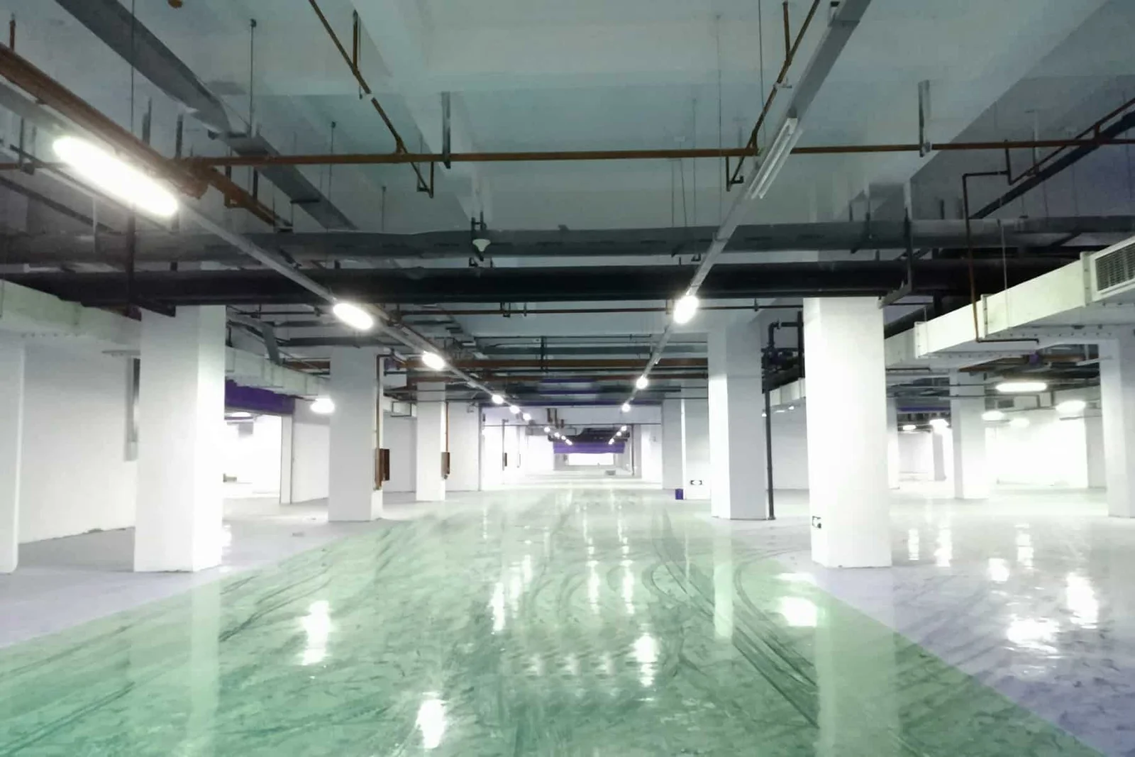Illuminazione LED con apparecchi a tripla protezione