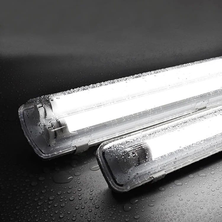 Scegliere plafoniere lineari LED stagne: protezione, riparazione e controllo