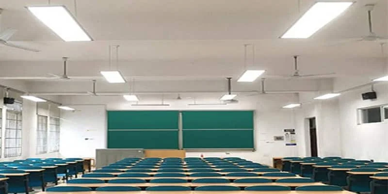 Pannelli sospesi per aula 1
